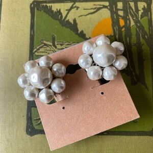 Vintage Cluster Clip On Earrings Freshwater Pearls? Marked Japan Excellent!